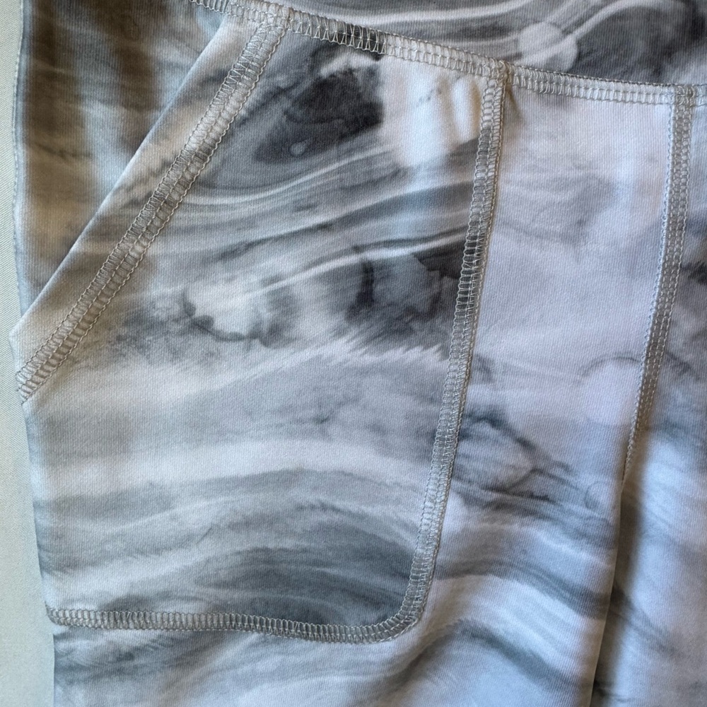Xersion Marble Print High Waisted Leggings Quick Dry Gym Activewear M - Picture 4 of 5